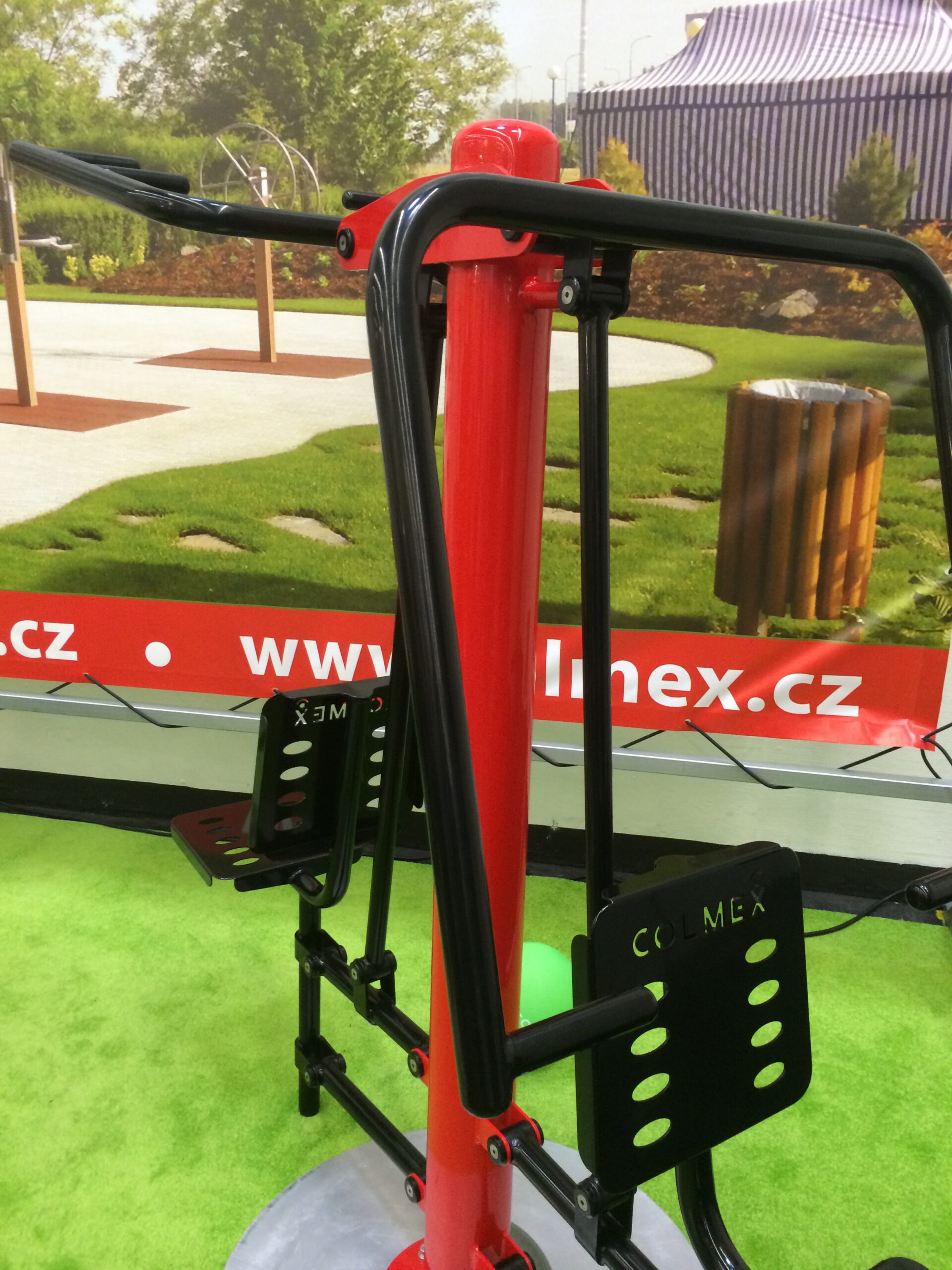 STRETCHING EQUIPMENT AND BENCH - Image 7