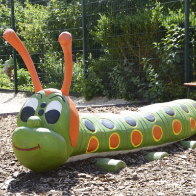 PLAY SCULPTURE «CATERPILLAR»