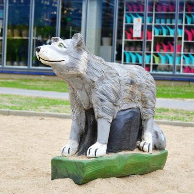 GAME SCULPTURE "WOLF" STANDING