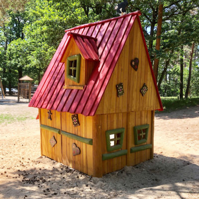 WITCH’S COTTAGE