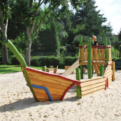 PLAYSHIP «BOUNTY»
