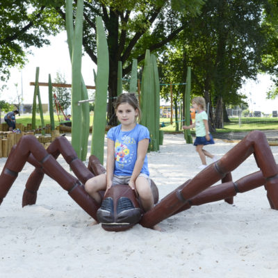 PLAY SCULPTURE «LITTLE SPIDER»