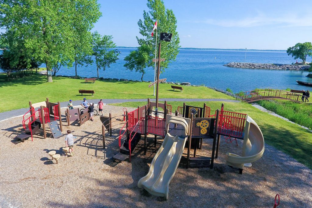PLAYGROUND STRUCTURE - SET 14 - Image 2