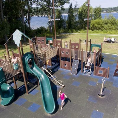 PLAYGROUND STRUCTURE - SET 15