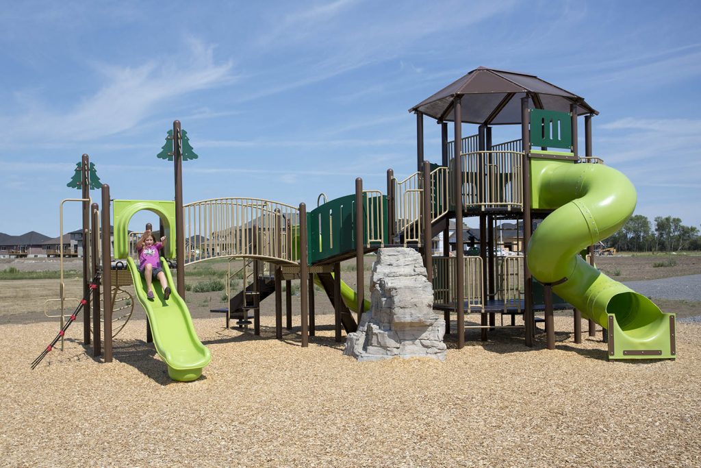 PLAYGROUND STRUCTURE - SET 16