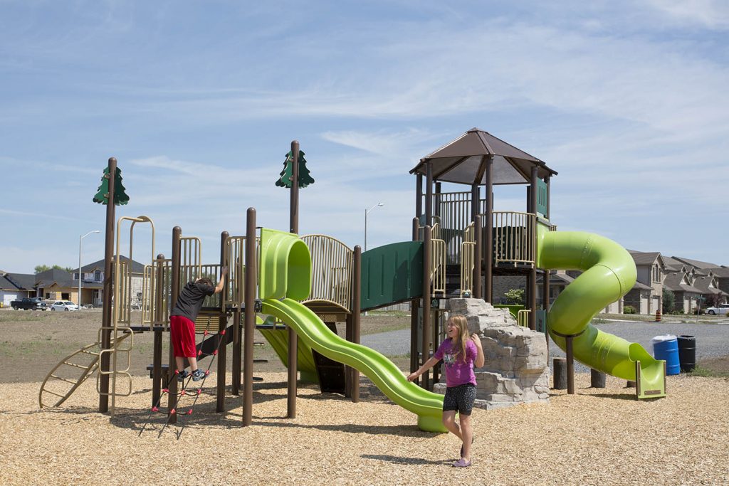PLAYGROUND STRUCTURE - SET 16 - Image 2