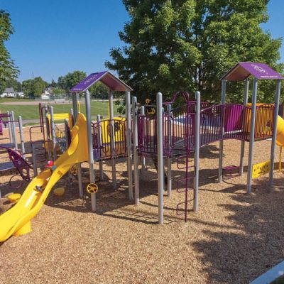 PLAYGROUND STRUCTURE - SET 32