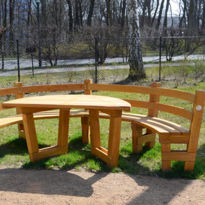SEMICIRCULAR BENCH WITH TABLE  SMALL