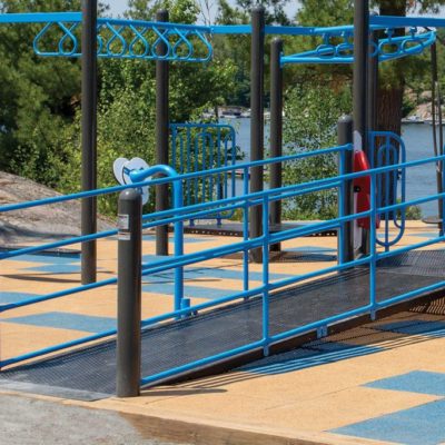 WHEELCHAIR RAMP WITH GUARDRAILS