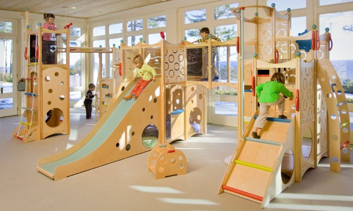 Indoor Play Equipment 