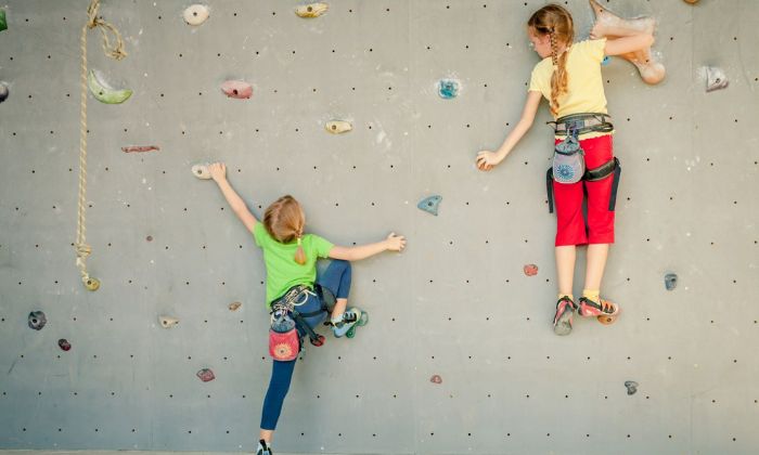 kids indoor climbing